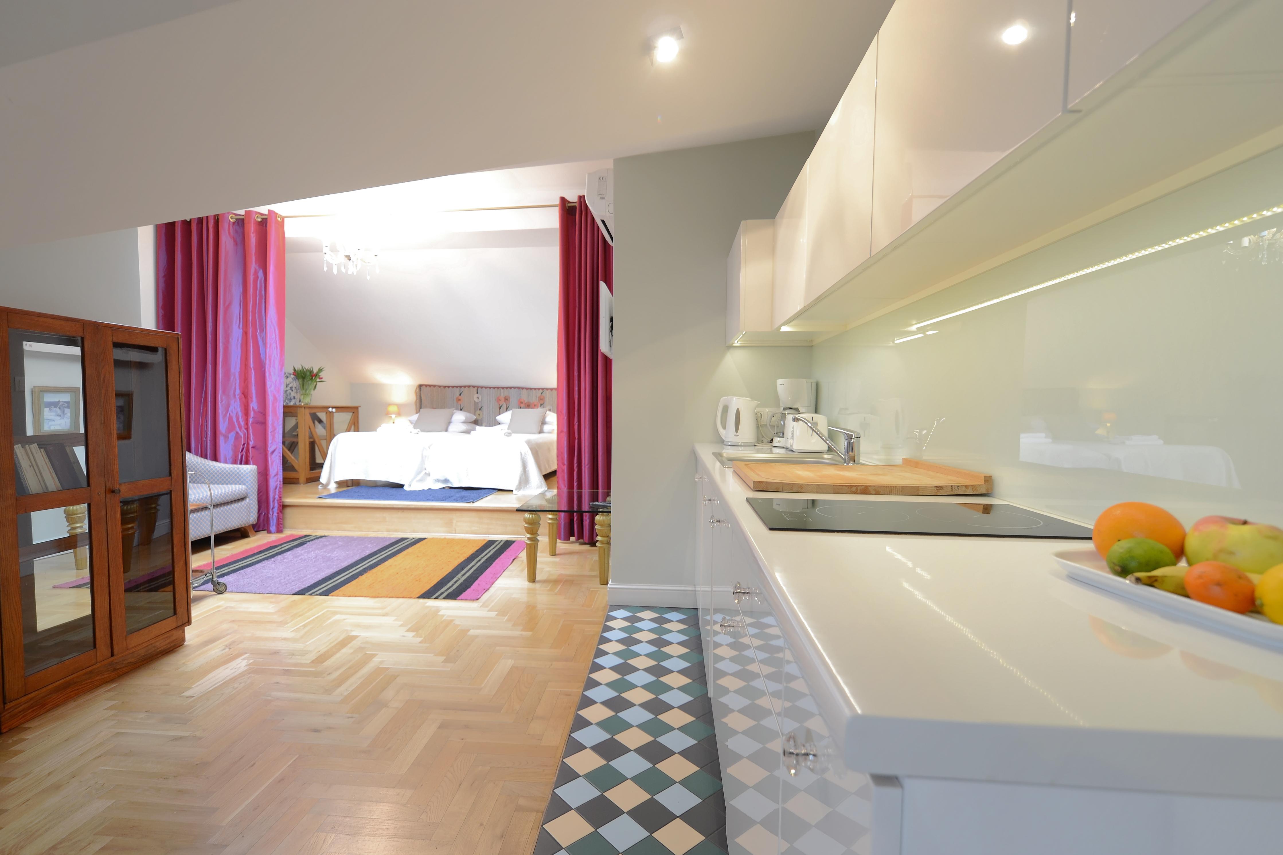 Crystal Suites Chez Helena Краков Экстерьер фото