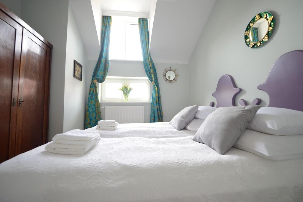 Crystal Suites Chez Helena Краков Экстерьер фото